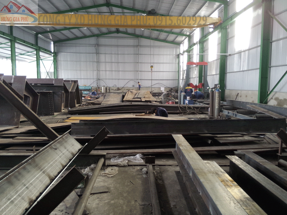 Nhà máy gia công kết cấu thép nhà xưởng